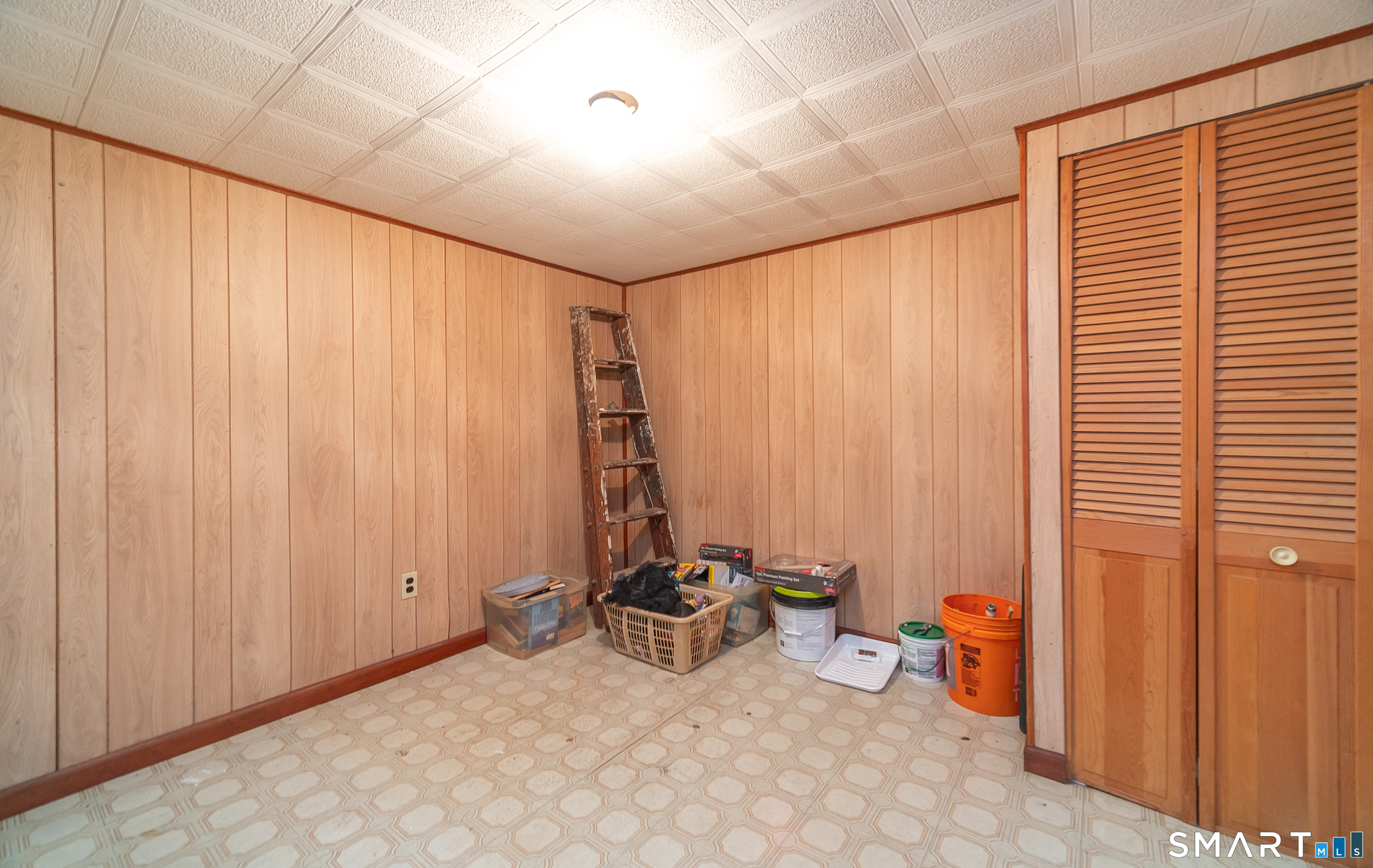 459 East Avenue Bridgeport CT 06610