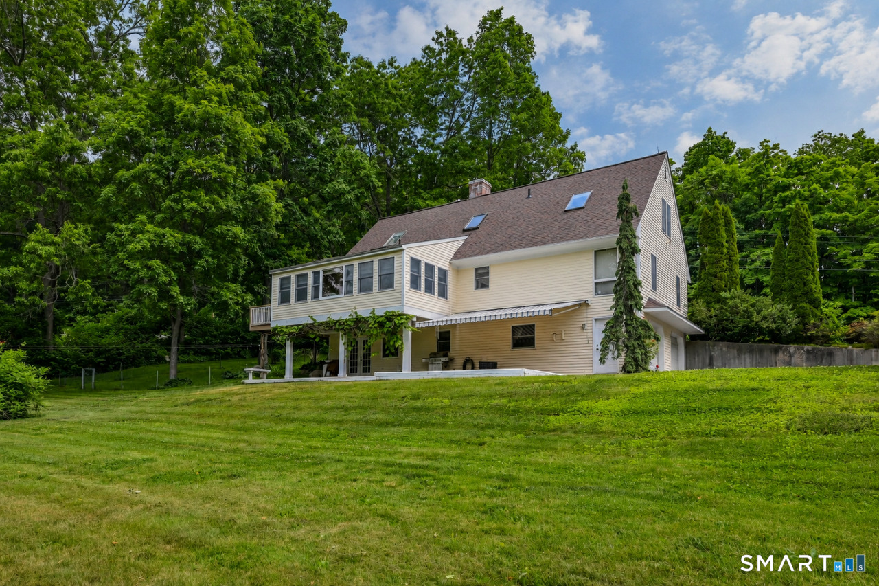 494 Nonnewaug Road Bethlehem CT 06751