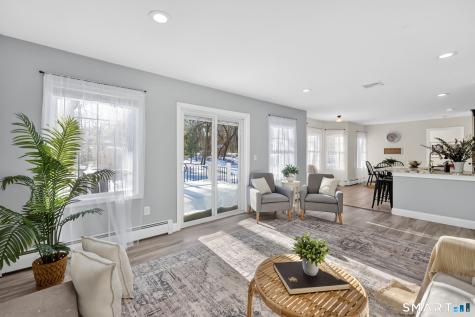 27 April Way Bloomfield CT 06002