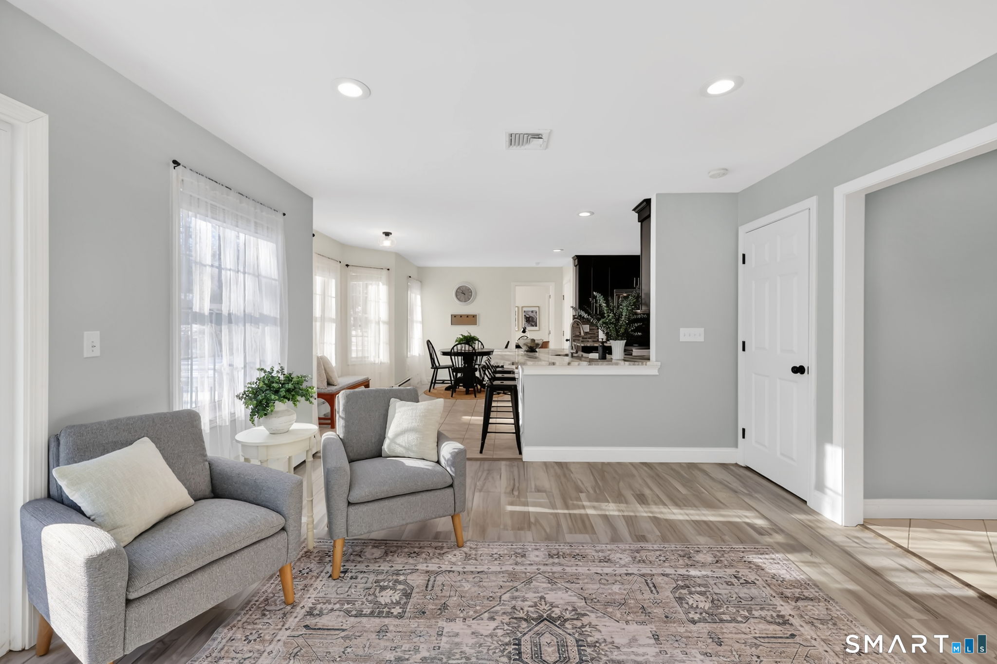 27 April Way Bloomfield CT 06002