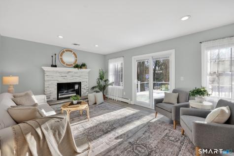 27 April Way Bloomfield CT 06002