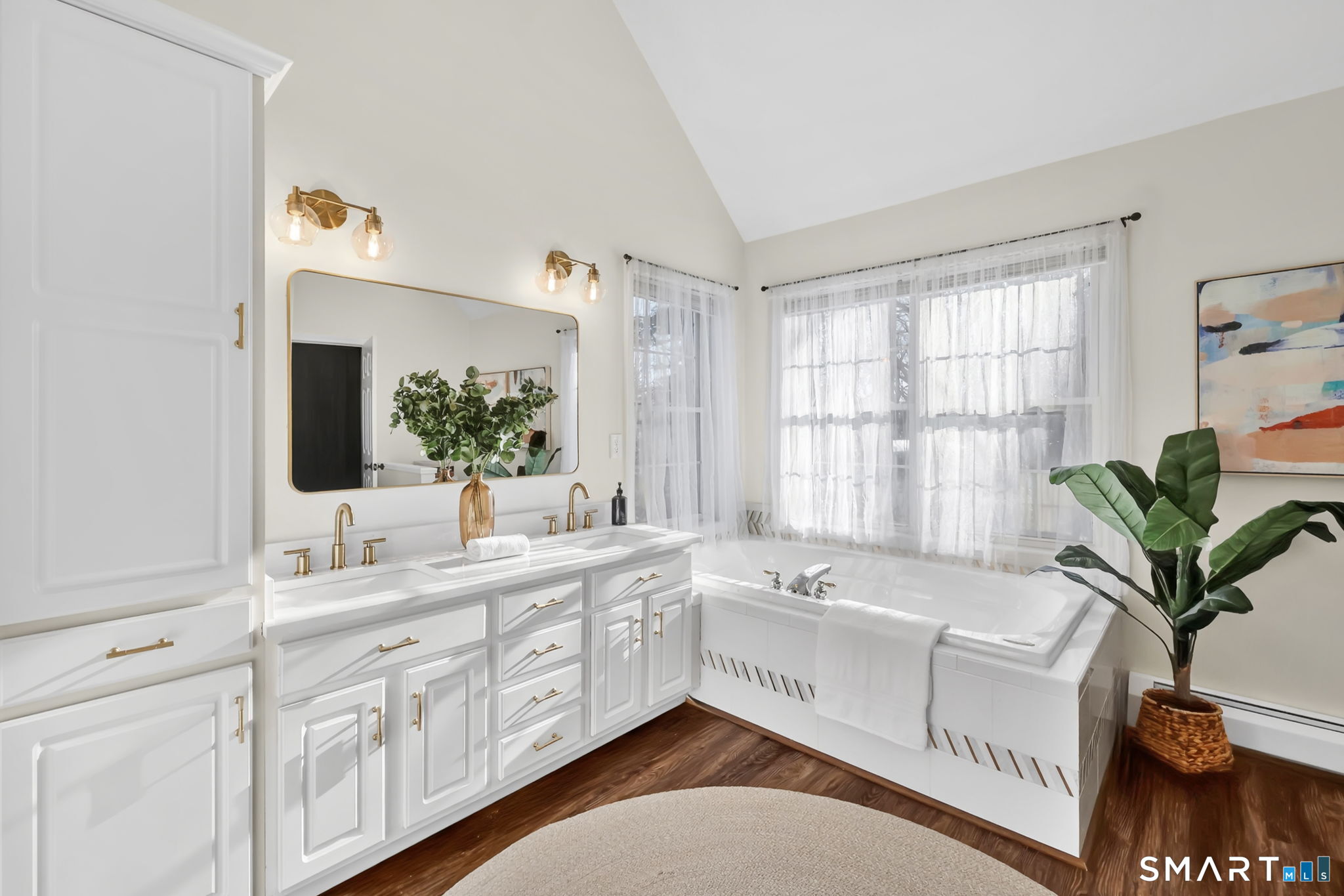 27 April Way Bloomfield CT 06002