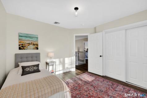 27 April Way Bloomfield CT 06002