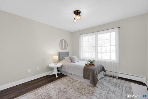 27 April Way Bloomfield CT 06002