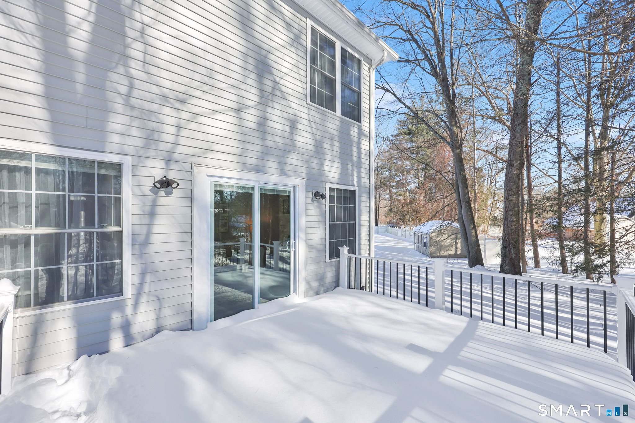 27 April Way Bloomfield CT 06002