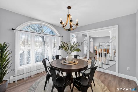 27 April Way Bloomfield CT 06002