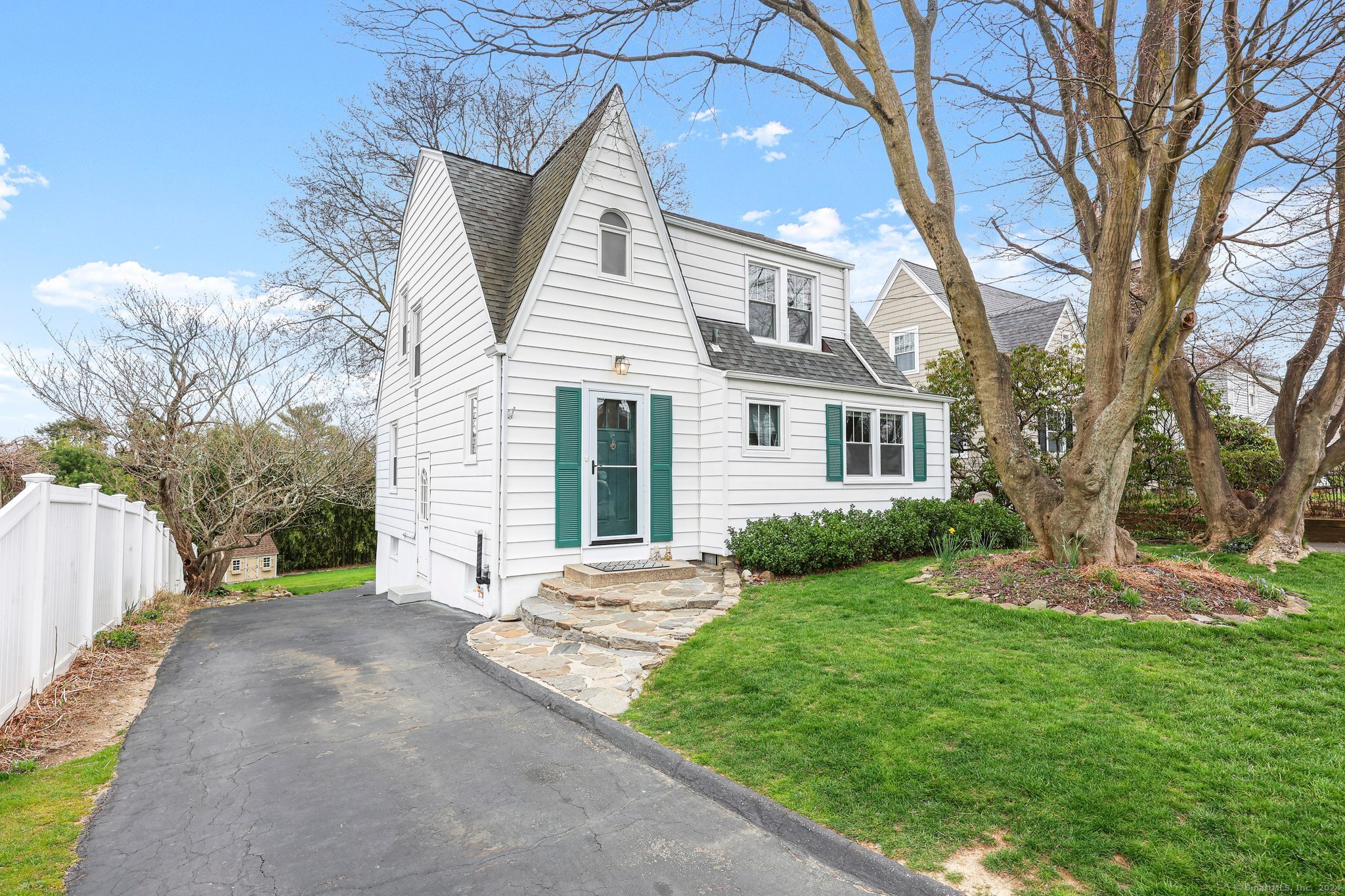 18 Beverly Place Norwalk CT 06850
