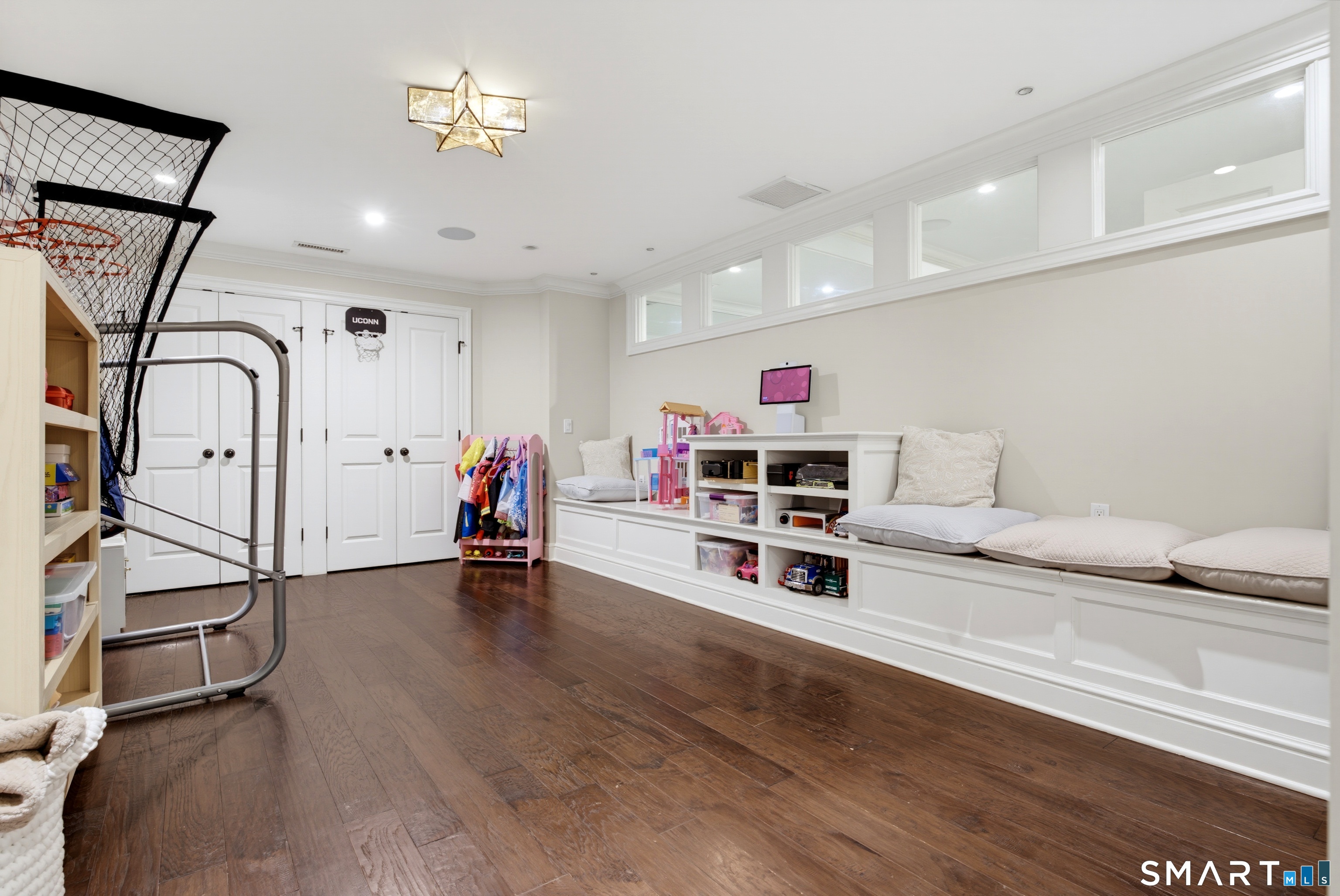 25 Sagamore Road Stamford CT 06902