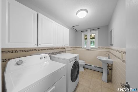 44 Lexton Drive Farmington CT 06032