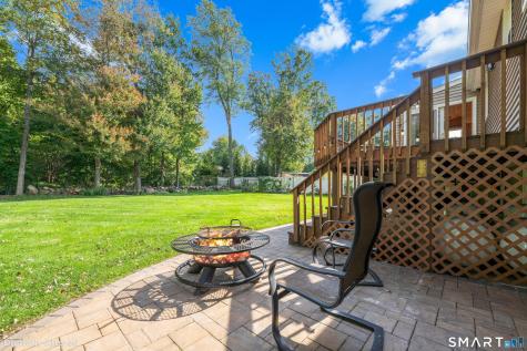 44 Lexton Drive Farmington CT 06032
