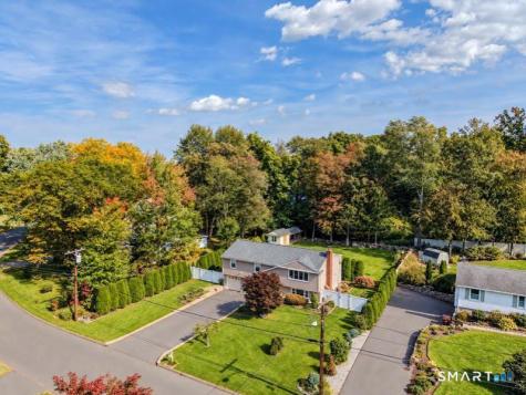 44 Lexton Drive Farmington CT 06032