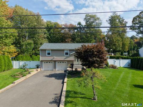 44 Lexton Drive Farmington CT 06032