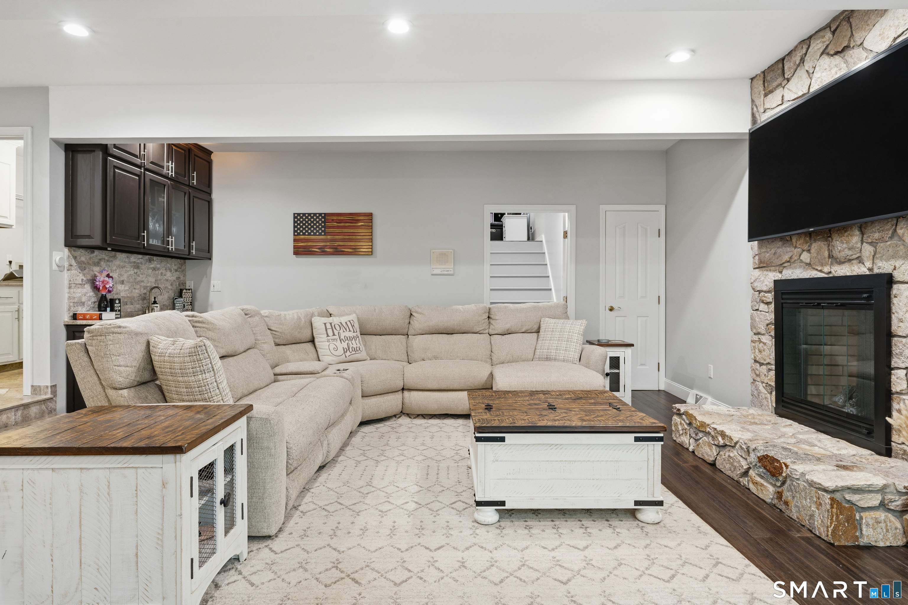 59 Greenbriar Road Oxford CT 06478