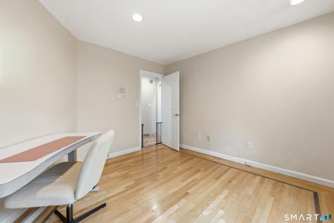 59 Greenbriar Road Oxford CT 06478