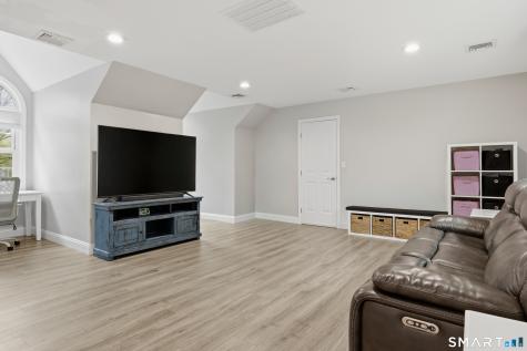 59 Greenbriar Road Oxford CT 06478