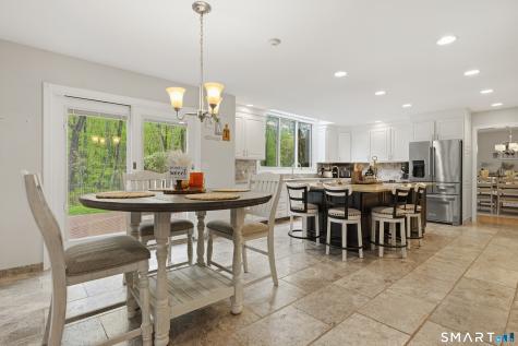 59 Greenbriar Road Oxford CT 06478