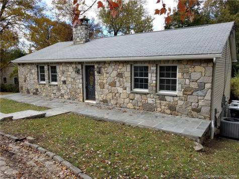 10 Overlook Drive Danbury CT 06811