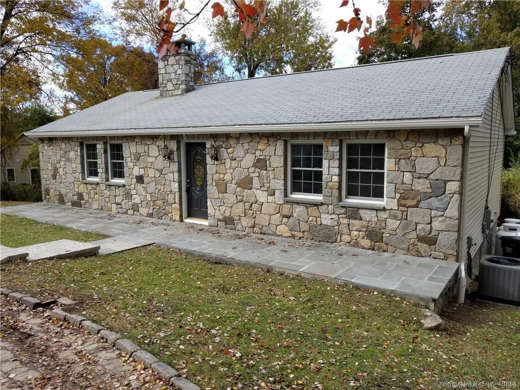 10 Overlook Drive Danbury CT 06811
