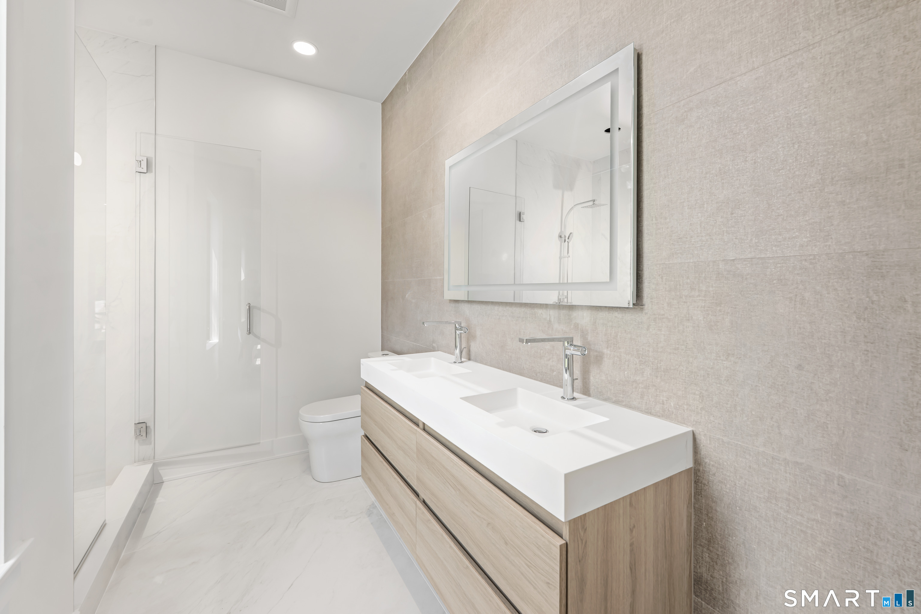 142 Nearwater Lane Darien CT 06820