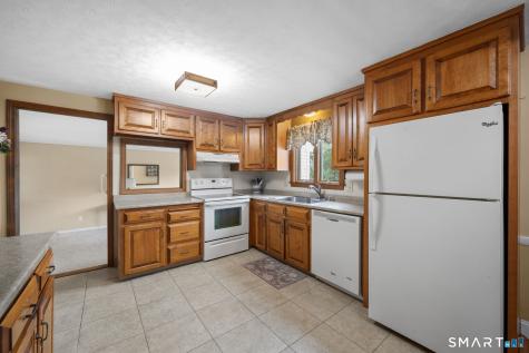 25 Litchfield Drive Enfield CT 06082