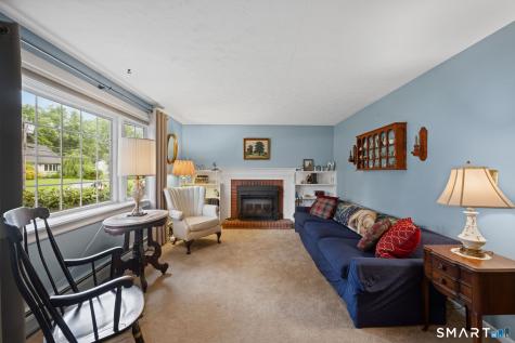 25 Litchfield Drive Enfield CT 06082