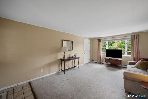 25 Litchfield Drive Enfield CT 06082