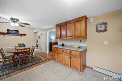 25 Litchfield Drive Enfield CT 06082