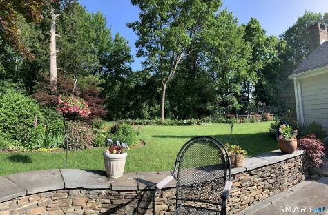 12 Ridgeway Road Easton CT 06612