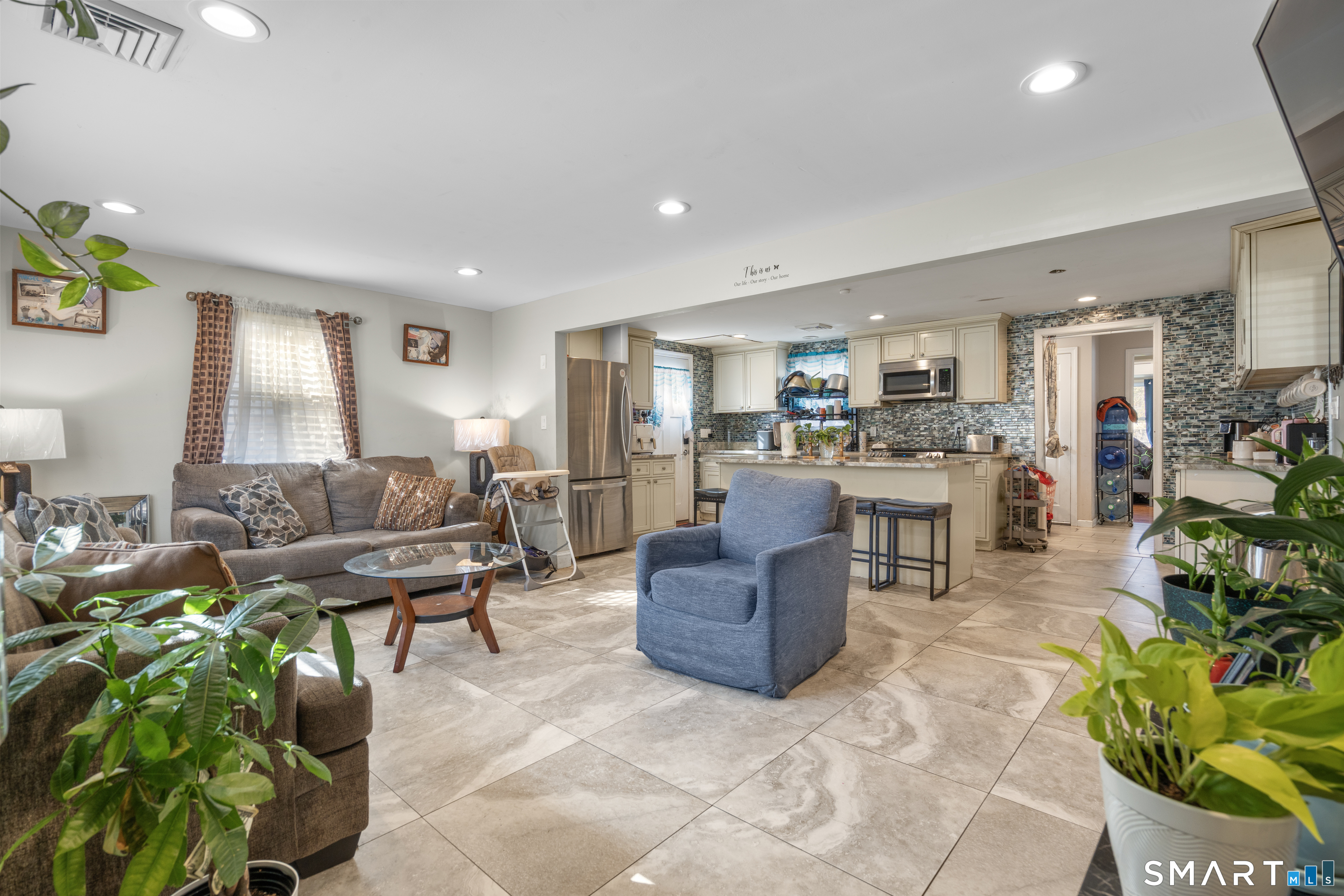 62 Middle Drive East Hartford CT 06118