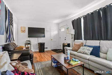 63 Richfield Road Bridgeport CT 06606