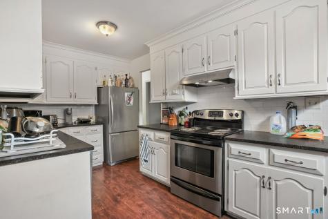 63 Richfield Road Bridgeport CT 06606