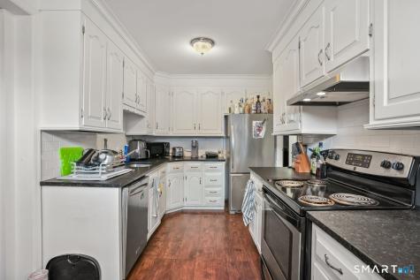 63 Richfield Road Bridgeport CT 06606