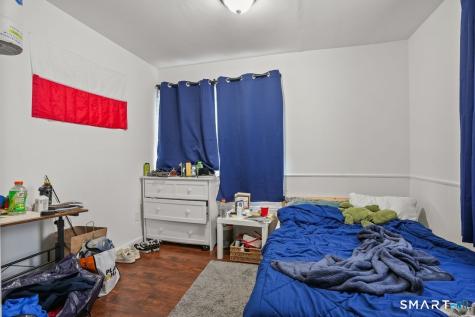 63 Richfield Road Bridgeport CT 06606