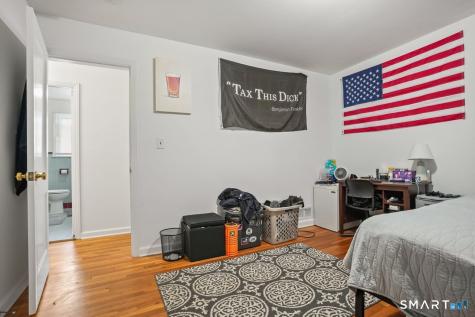 63 Richfield Road Bridgeport CT 06606