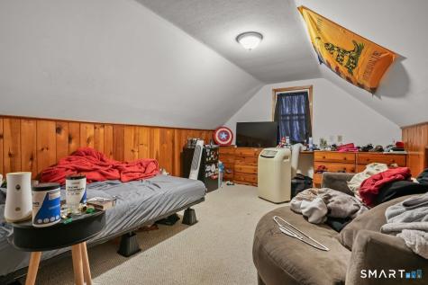 63 Richfield Road Bridgeport CT 06606