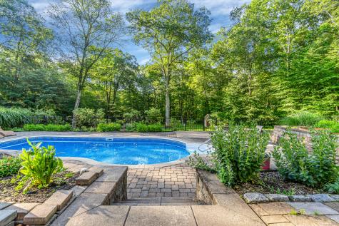 38 Marlin Road Newtown CT 06482
