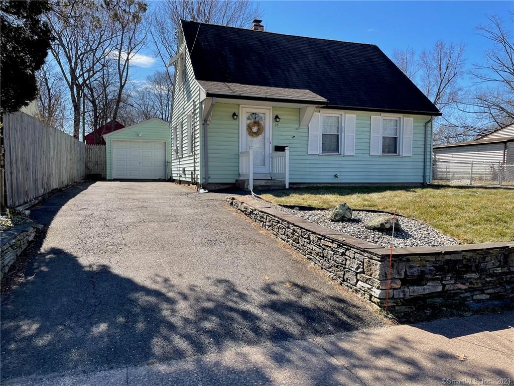 15 Colonial Lane East Hartford CT 06118