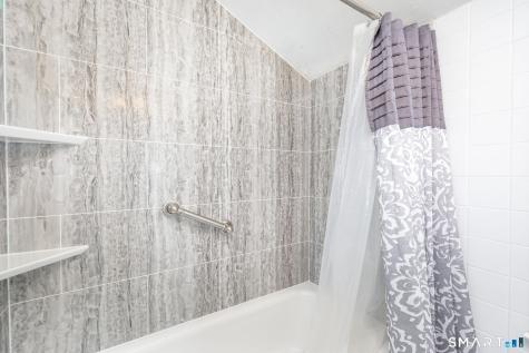 32 Belvedere Road North Haven CT 06473