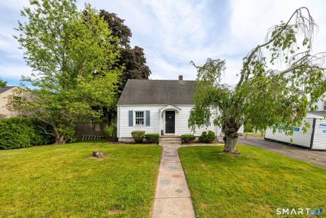 32 Belvedere Road North Haven CT 06473