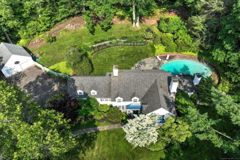 4 Brook Road Woodbridge CT 06525
