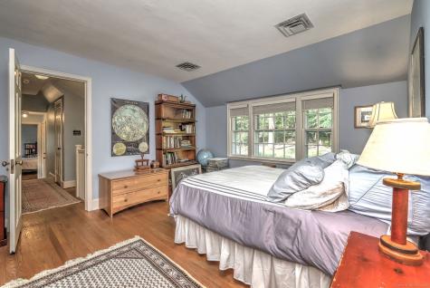 4 Brook Road Woodbridge CT 06525