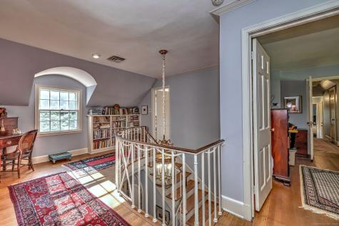 4 Brook Road Woodbridge CT 06525