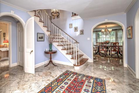 4 Brook Road Woodbridge CT 06525
