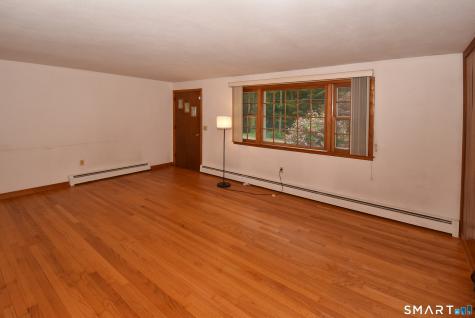 150 Baxter Street Tolland CT 06084