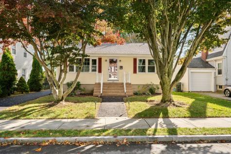 142 Plant Street New London CT 06320