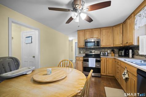 16 South Road Enfield CT 06082