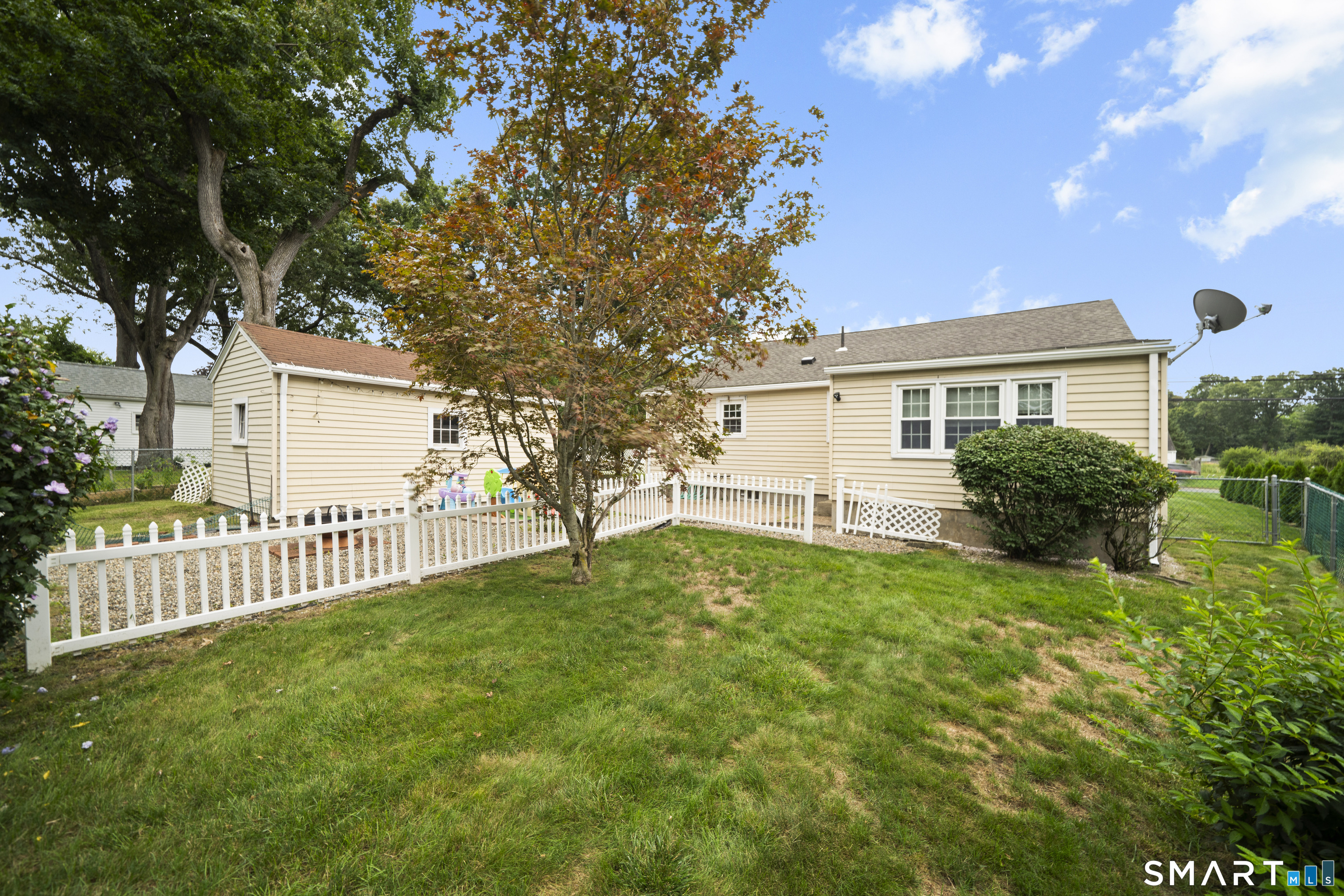 16 South Road Enfield CT 06082