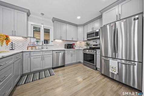 1479 Laurel Avenue Bridgeport CT 06604
