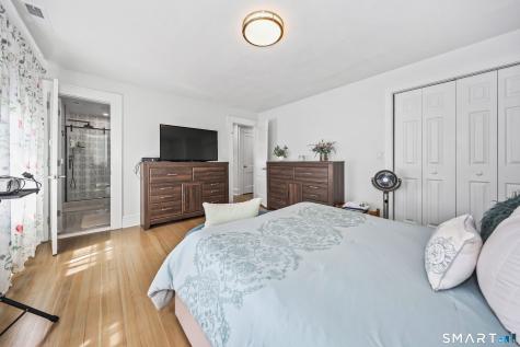 1479 Laurel Avenue Bridgeport CT 06604