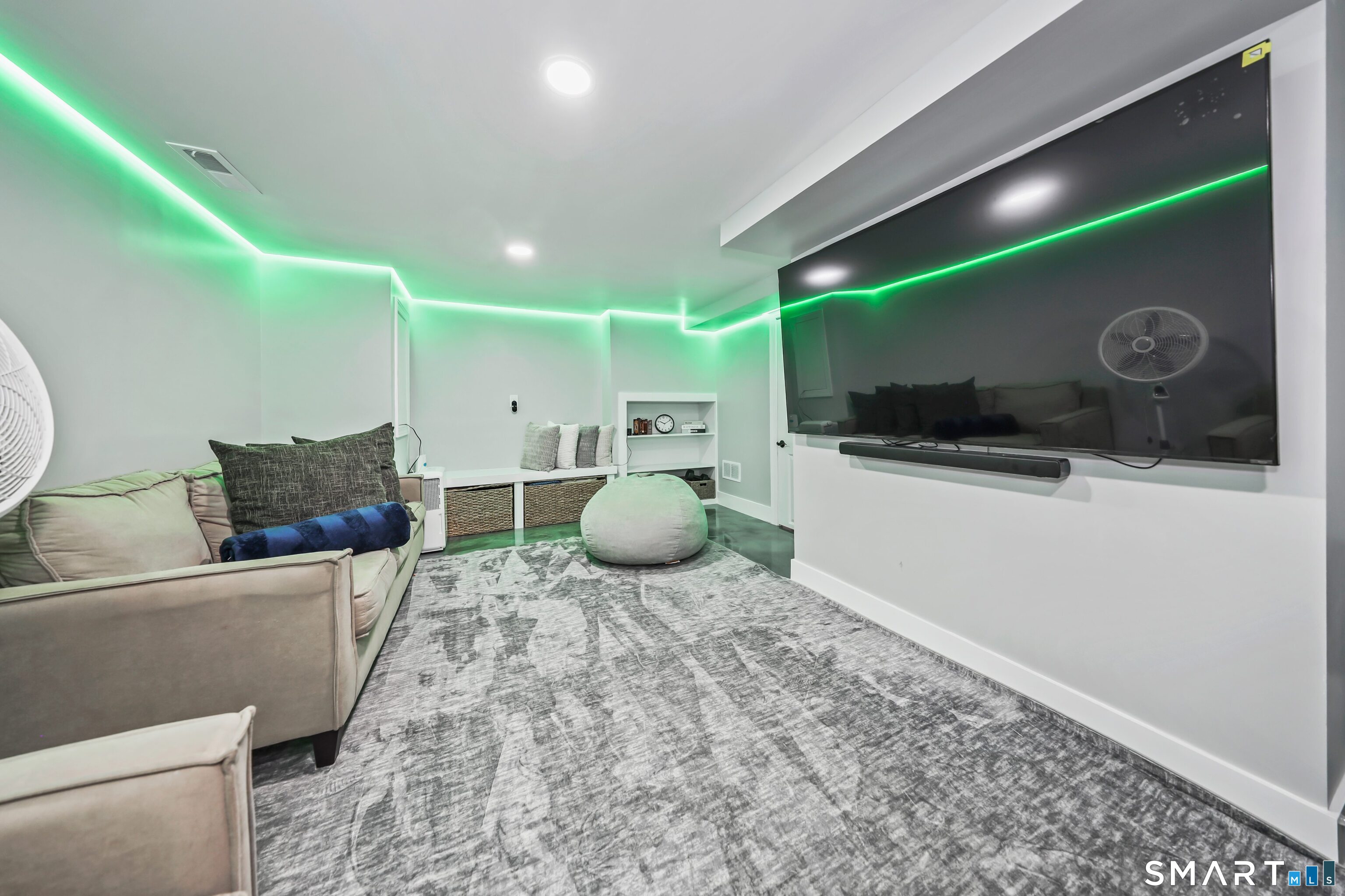 1479 Laurel Avenue Bridgeport CT 06604